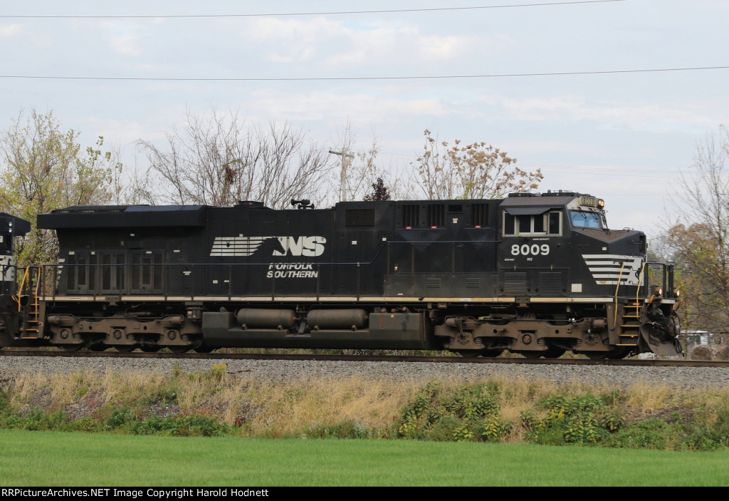 NS 8009